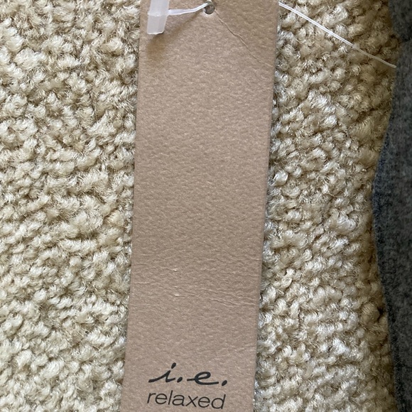 i.e. Relaxed Women's Black Sweatpants Joggers with Gray Stripes Size M - Picture 7 of 7